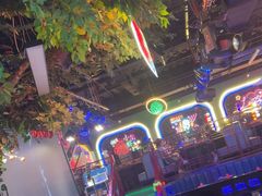 -路边边.炒菜烧烤.音乐餐厅(良乡长虹店)