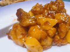 -松沪名灶·豆浆鱼头·新上海菜(飞航吾悦广场店)