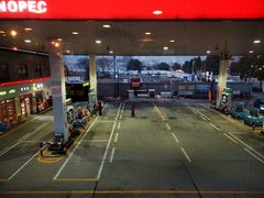 -麦当劳(得来速车道点餐 五里墩店)