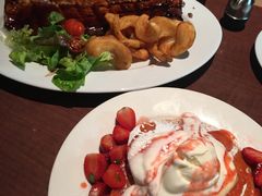 -Pancakes on the rocks(Darling Harbour)