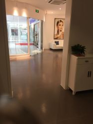 -様共享美容连锁机构