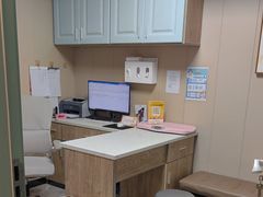 -半岛宠物医院24小时·内窥镜·牙科·碎石中心(府城大道店)