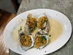 -四川小胡子海鲜(丁村万人海鲜广场店)