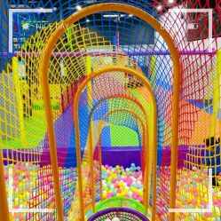 -蹦贝运动中心·蹦床·攀岩·闯关(龙岗店)