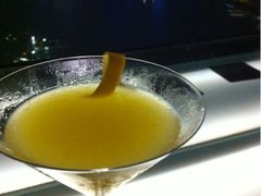 -OZONE 顶楼酒吧(香港丽思卡尔顿酒店)