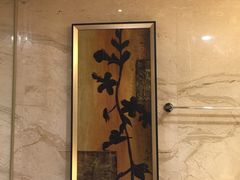 -永恒朗悦酒店(广西大学地铁站大学东路万达广场店)