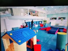 -澳洲袋鼠早教(南二环店)