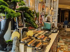 自助取餐区-松咖啡自助餐厅·松北香格里拉