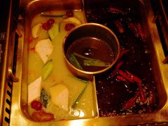 -九鼎轩脆毛肚火锅(商业街店)