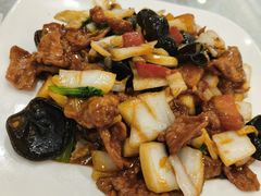 -汗腾格里·风味餐厅(新疆驻京办店)