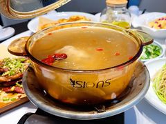 -鸽子侯·家宴·平价海鲜(市图书馆店)