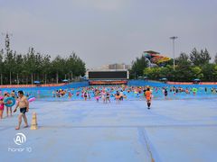 -欢乐水魔方水世界