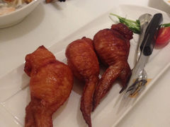 鲜虾胶酿脆皮鸡翅-港丽餐厅(杭大店)