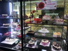 面包甜点陈列柜-巴黎贝甜(凯德MALL望京店)