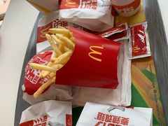 -麦当劳(百联西郊购物中心店)