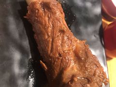 招牌酱大骨-关东小磨东北菜(上海长风大悦城店)