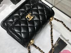 -CHANEL(恒隆广场店)