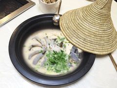 -滇香肴·云南菜蒸汽石锅鱼(云南北路店)