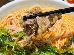 -蒙自源米线大王(花园城商场店)