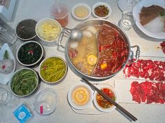 -潮牛壹号鲜牛肉火锅(光谷天地店)