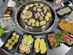 -彝人部落火盆烧烤(原内环足球场店)