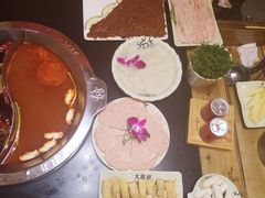 -大龙辣火锅·龙虾·烧烤(湖滨新天地店)