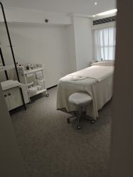 -JNK皮肤管理中心