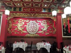 -梅龙镇酒家(南京西路总店)