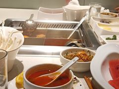 -海底捞火锅鲜切牛肉主题店(长寿路店)