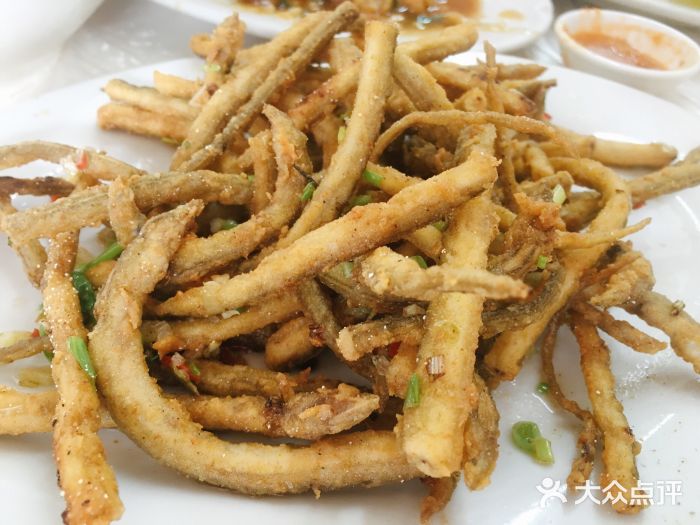 老三鱼仔店图片