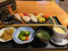 一个寿司午市套餐-吟松日式料理(莘庄店)