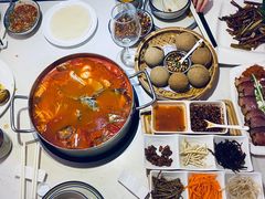 贵州苗家酸汤鱼-苗乡楼·酸汤鱼·贵州菜(成都悠方店)