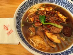 -沪西老弄堂面馆(定西路店)