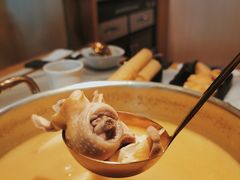 原味胡椒猪肚鸡火锅-六少·猪肚包鸡火锅(卓悦INTOWN店)