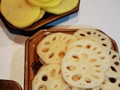 -颜氏双江清水鱼一养身火锅(磁器口店)