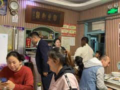 大堂-华春餐馆(鱼山路店)