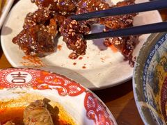 -爆炸头阿姨小四川正宗川味小吃(无任何分店)