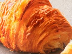 草莓牛角包-多乐之日(太阳宫凯德mall店)