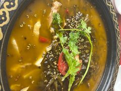 -符缸酸菜鸡(华阳店)