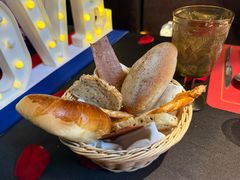 -塞纳河法国餐厅(唐延路店)