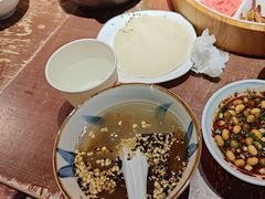 -怪噜范·老贵阳街头名小吃(鸿通城店)