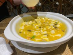 蟹黄豆腐煲-渝信川菜(西单店)