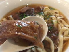 -天下三绝 牛肉面/红酒