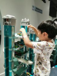 -MINI MARS KIDS CLUB亲子家庭中心(长宁天山店)