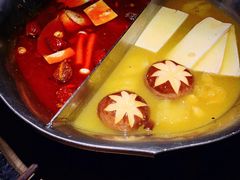 -湊湊火锅·茶憩(上海合生汇店)