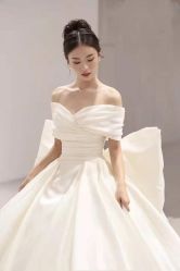 -Renee芮亦婚纱(原丽莎)