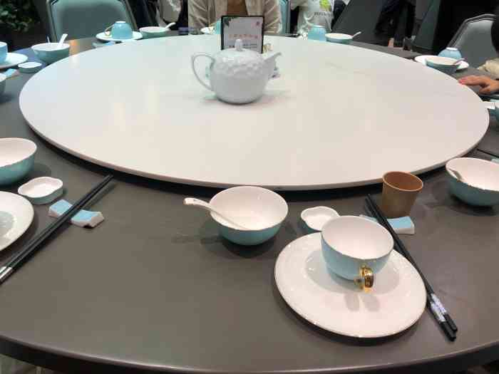 7吃8吧阳光餐厅(虹桥坊店)-"扬州迎宾馆里7吃8吧中餐厅,前年来扬州吃.