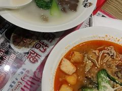 -大脸鸭记鸭血粉丝·小锅米线(水游城店)