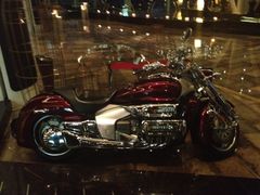 -苏州金鸡湖中茵皇冠假日酒店