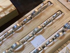 -十八字金·银饰·拼豆·开蚌DIY(魏公芳华里店)